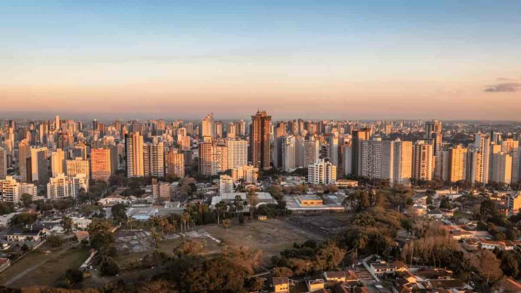 Cristo Rei como é morar nesse bairro de Curitiba Portal Loft