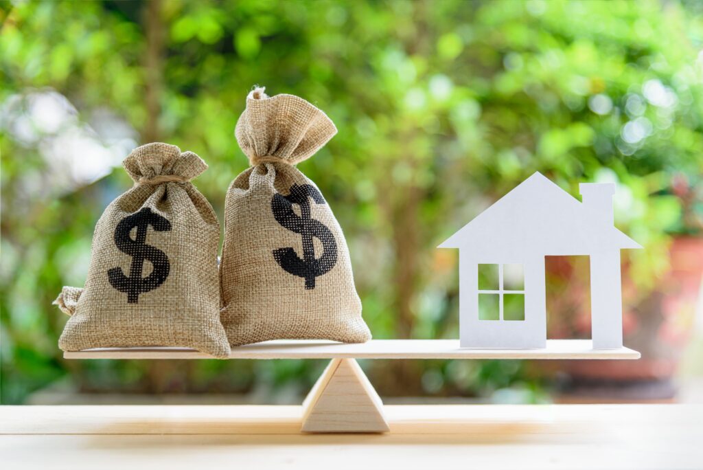 Calcular o Custo Efetivo Total antes de assinar o contrato ajuda a ter controle das despesas do financiamento imobiliário