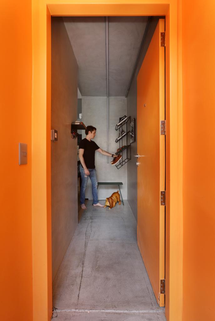 Hall de entrada laranja