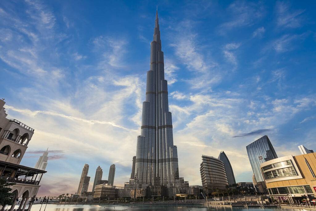 Burj Khalifa é prédio mais alto do mundo