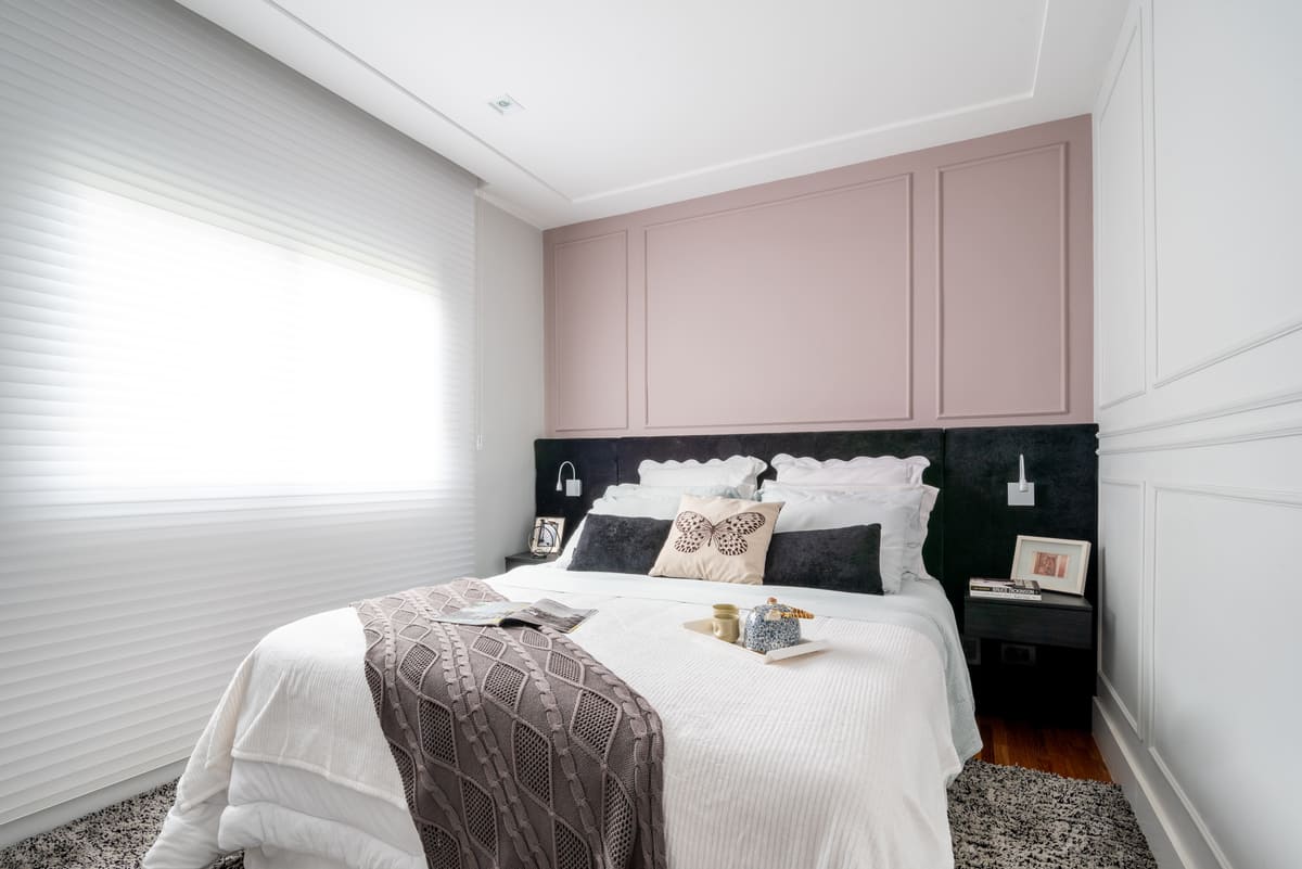 Boiserie: o que é e como usar na decoração - Portal Loft