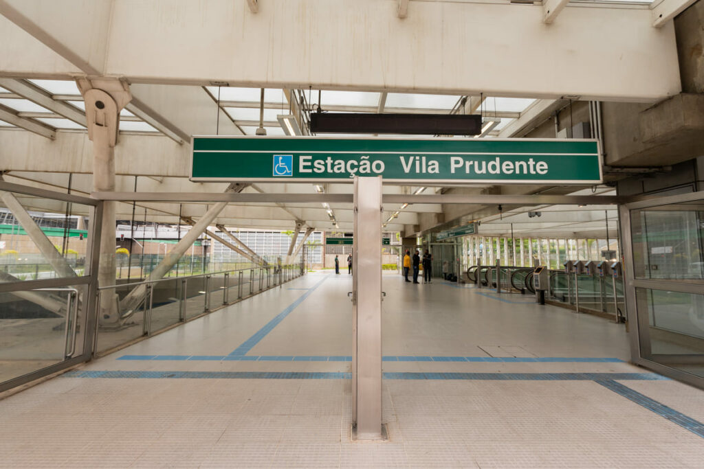 Entrada da estação Vila Prudente, da Linha 2 - Verde do Metrô 